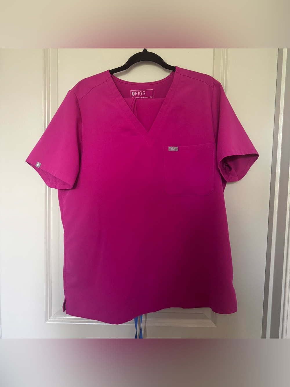 FIGS Catarina Scrub Top